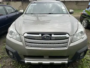 Subaru Outback 2.5i Premium 4dr Wagon AWD (2.5L 4cyl 6M) 2014 Gold
