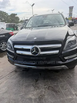 Mercedes-Benz GL-Class GL450 4MATIC 4dr SUV AWD (4.7L 8cyl Turbo 7A)