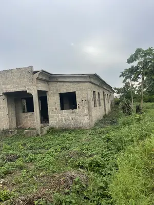 5bedroom Bungalow
