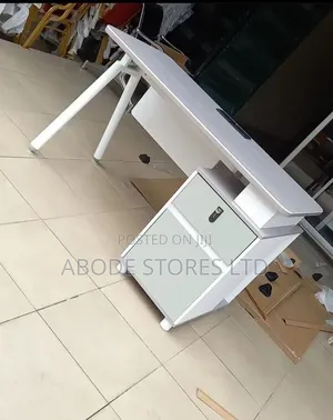 1.4m Mordern Office Table