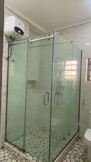 Frameless Toilet Cubicle Glass**