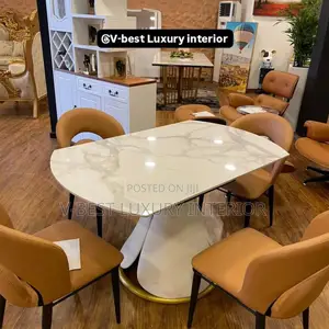 Rotating Dining Set – Smart Design With a Turning Table
