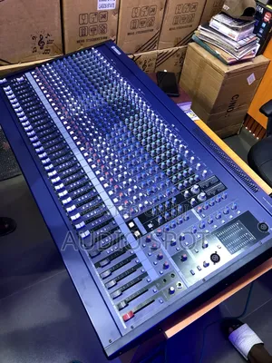 32 Channels Yamaha Mixer (Mg32cx)