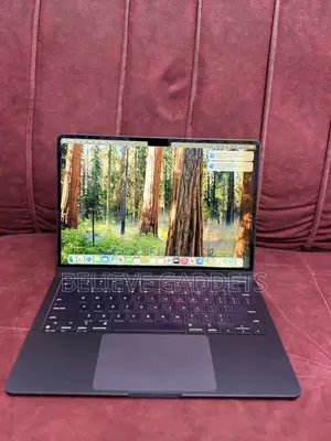 Laptop Apple MacBook Air 2023 M2 16GB Apple M2 SSD 256GB
