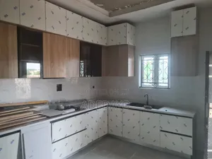 Standard Kitchen Cabinets With High Gloss