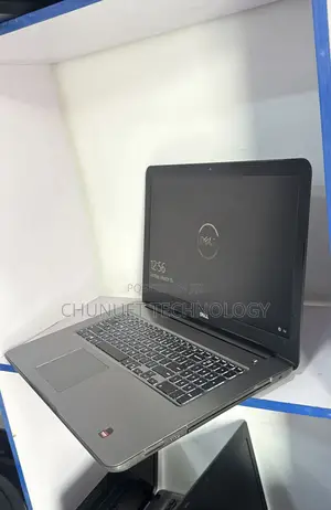 Laptop Dell Inspiron 17 5767 16GB Intel Core i7 SSD 256GB