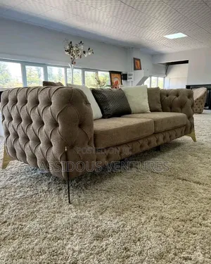 Opulent High Quality 3 Seater Sofa