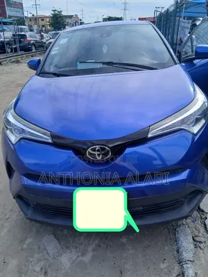Toyota C-HR 2018 Blue