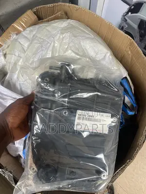 Hyundai Tucson Transmission Oil Pan Cover 2016-2018