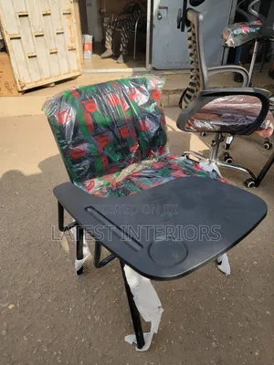 Training Chairs With Writing Pads