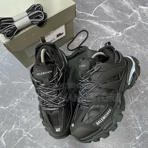 Original Balenciaga Runner With Light Behind