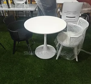 Strong Quality Plastic Padded Chair With Table
