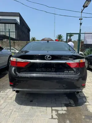 Lexus ES 2014 Black