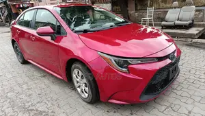 Toyota Corolla LE 2020 Red