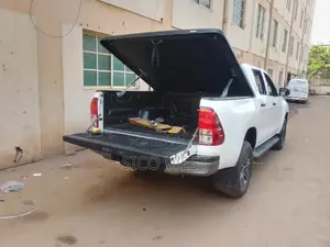 Shork Booth Cover for Hilux
