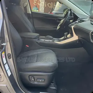 Lexus NX 2017 Gray