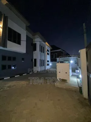 Furnished 3bdrm Block of Flats in Ajao Estate for rent