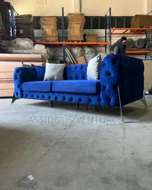 Opulent High Quality 3 Seater Sofa Chair