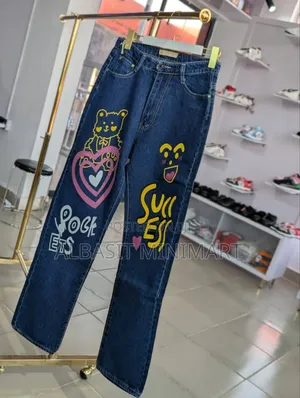 Y2k Streetwear Straight-Leg Denim.