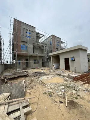 5bdrm Duplex in Papa Ajao Surulere for sale