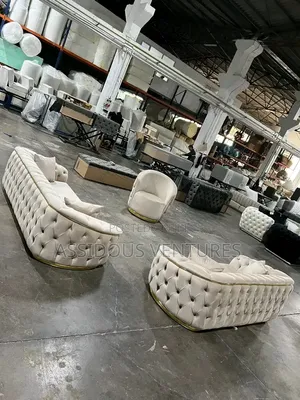Well Crafted High Quality 6 Seater Sofa Chair