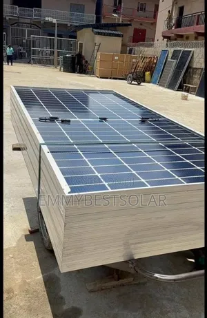 585w Original Jinko Monocrystalline Solar Panel