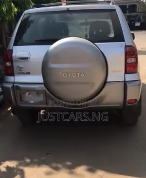 Toyota RAV4 2005 Silver
