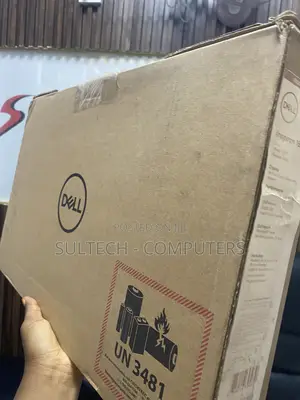 New Laptop Dell Inspiron 16 7630 8GB Intel Core i5 SSD 512GB