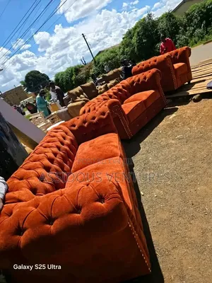Opulent Well Crafted 6 Seater Sofa Chair