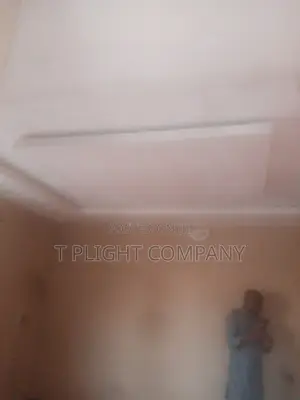 Gypsum Board Pop Installer