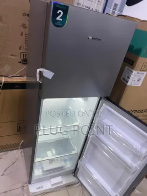 Hisense 154l Refrigerator With Durable Shelves and Freezer
