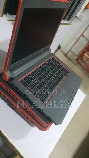 Laptop Dell Latitude 13 3340 4GB Intel Core i3 HDD 320GB