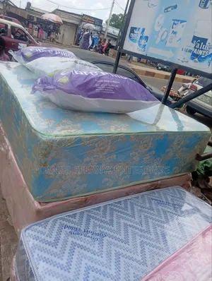 41⁄2 by 14inches Semi Orthopaedic Mattress