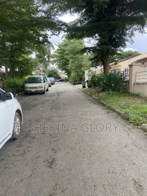 3bdrm Bungalow in Sunnyvale Estate, Galadimawa for rent