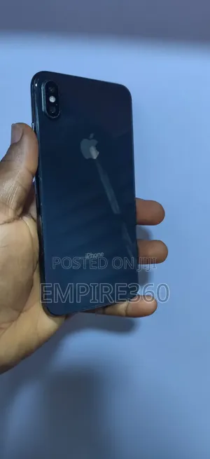 Apple iPhone XS Max 64 GB Black