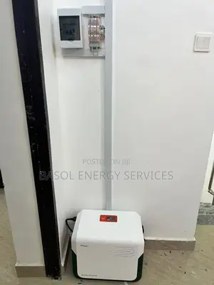Cola 3600 Plus Solar Generator