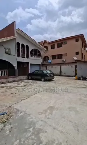 2bdrm Block of Flats in Good Location, Ago Palace for sale