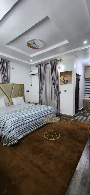 Luxury Spacious Studio With Balcony