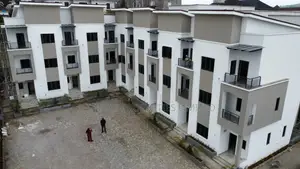4bdrm Townhouse/Terrace in Din Estate, Guzape District for sale