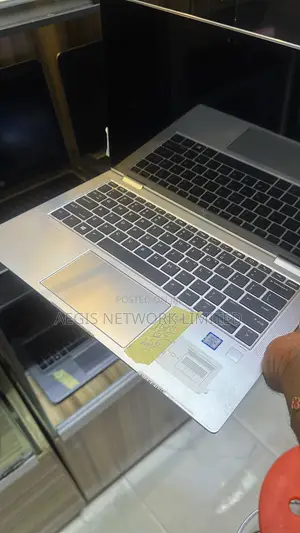 Laptop HP EliteBook X360 1030 G3 8GB Intel Core i5 SSD 256GB