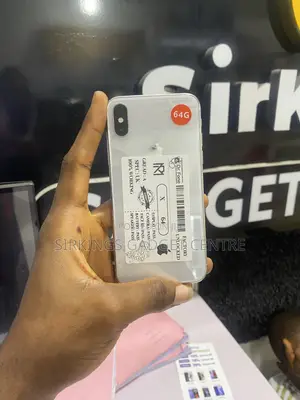 Apple iPhone X 64 GB White