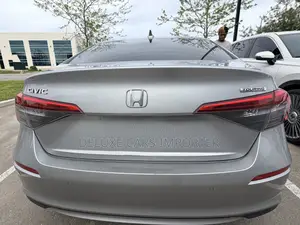 Honda Civic Touring CVT 2024 Silver