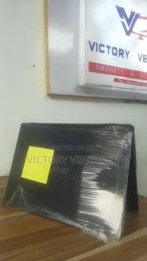 Laptop Acer TravelMate B113 4GB Intel Celeron SSD 60GB