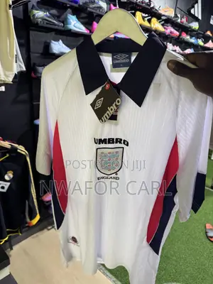 England Retro Jersey – Classic Vintage Design