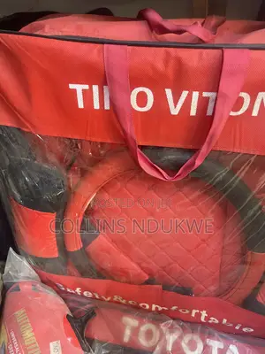 3 Crown Car Seat Cover