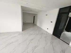 3bdrm Apartment in Ikeja for sale