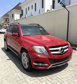 Mercedes-Benz GLK-Class 2015 Maroon