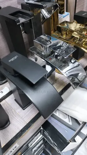 Black Mixer Tap Water Fall