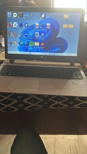 Laptop HP ProBook 450 G3 8GB Intel Core i5 HDD 1T