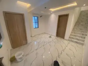 4bdrm Duplex in Ikeja for sale